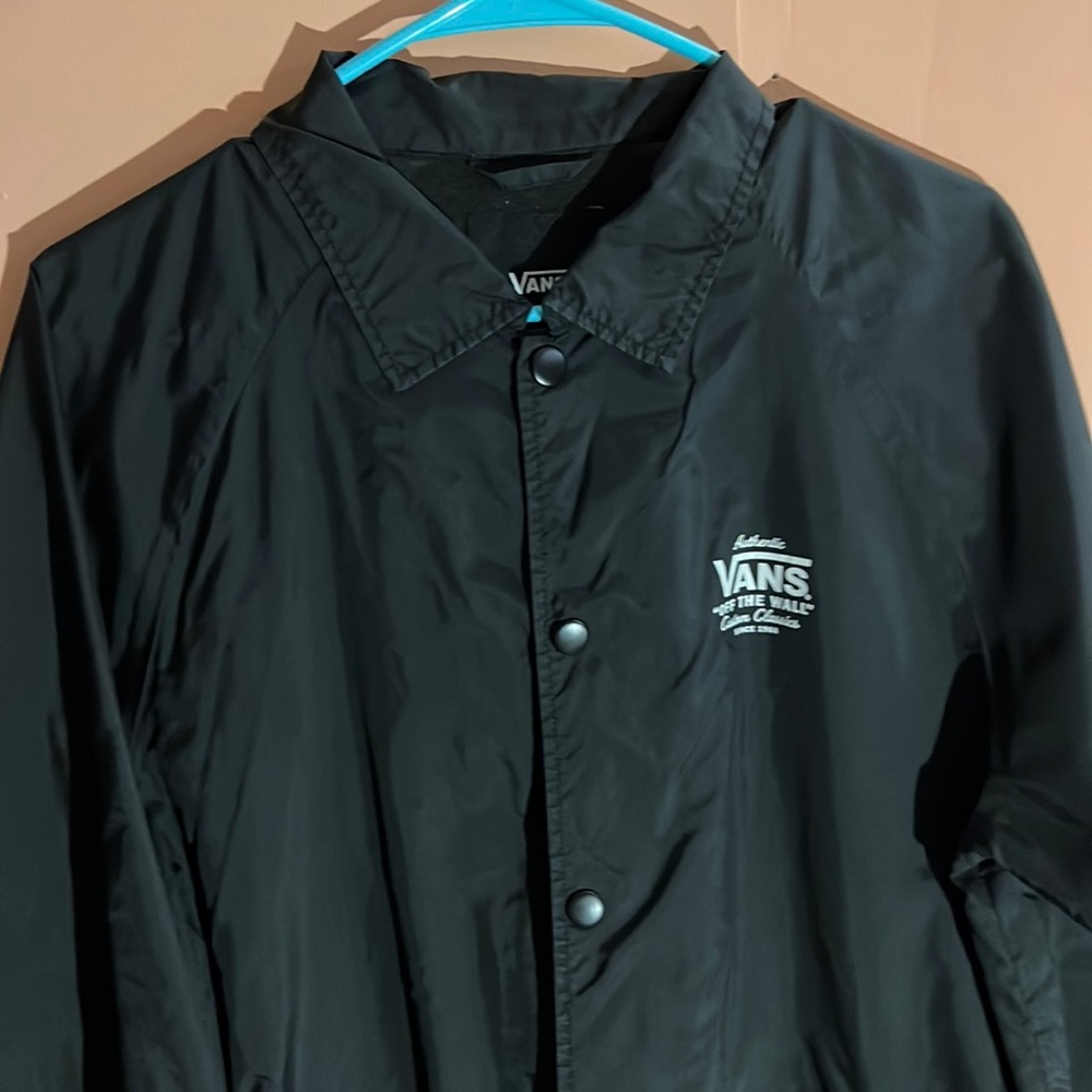 Medium size Vans Windbreaker